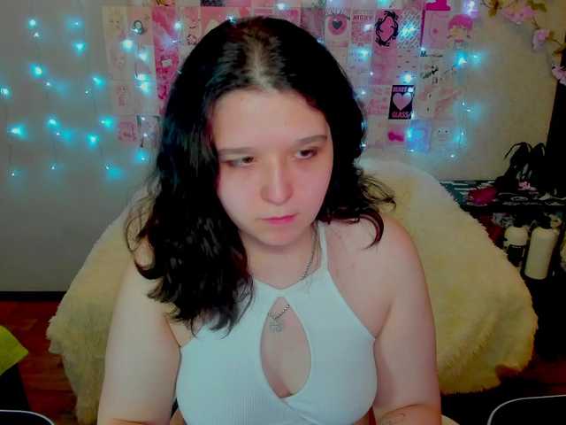 Acid-Kate's BongaCams show and profile