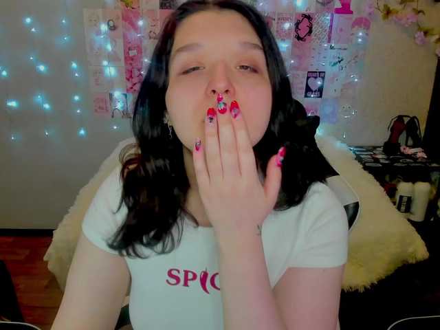 Acid-Kate's BongaCams show and profile