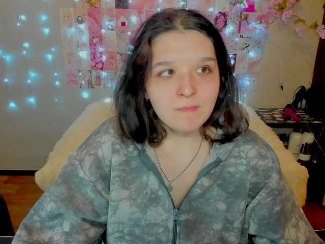 Acid-Kate's BongaCams show and profile