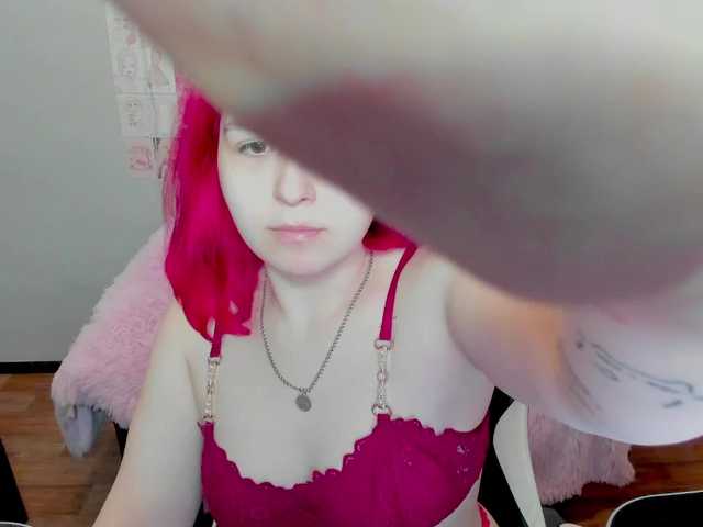 Acid-Kate's BongaCams show and profile