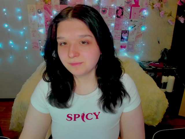 Acid-Kate's BongaCams show and profile