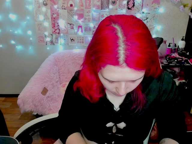 Acid-Kate's BongaCams show and profile