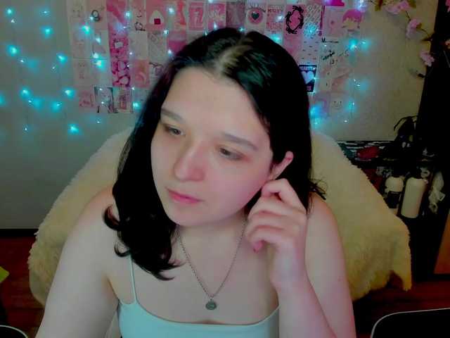 Acid-Kate's BongaCams show and profile