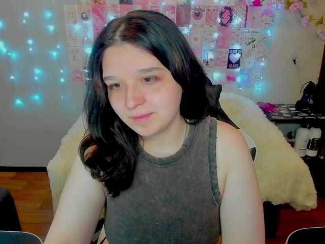 Acid-Kate's BongaCams show and profile