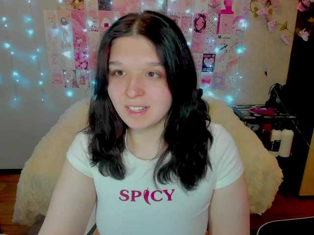 Acid-Kate's BongaCams show and profile