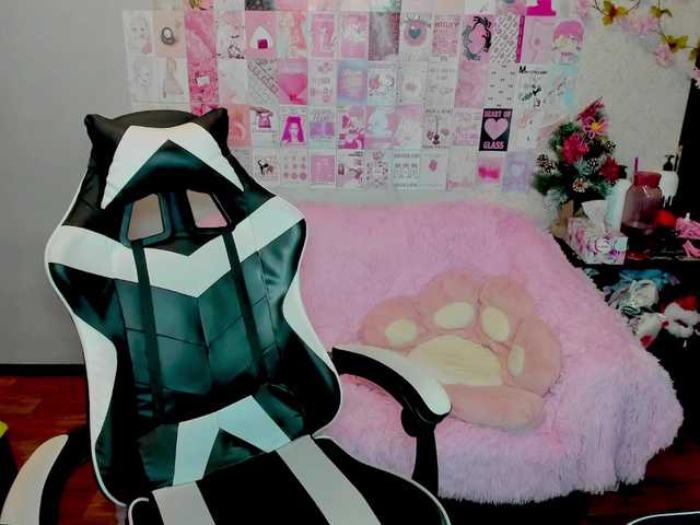 Acid-Kate's BongaCams show and profile