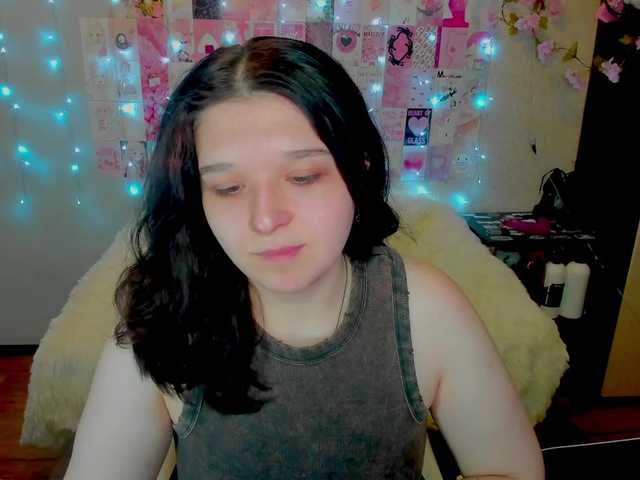 Acid-Kate's BongaCams show and profile