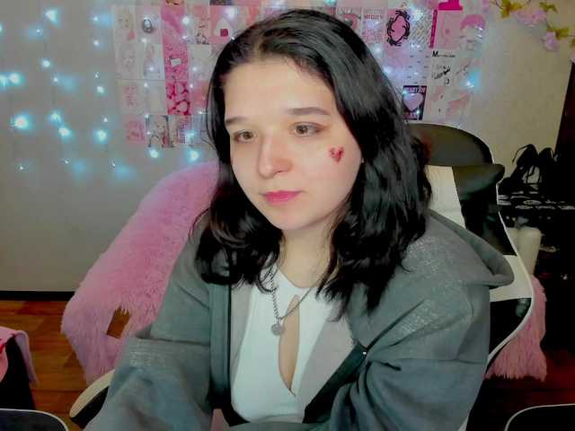 Acid-Kate's BongaCams show and profile