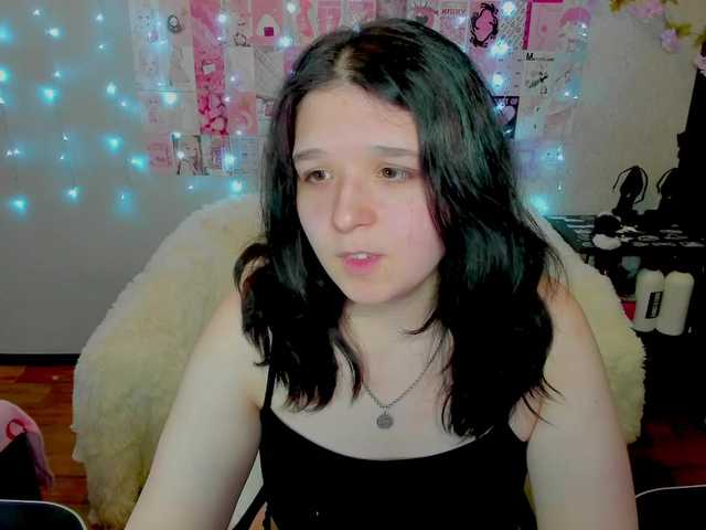 Acid-Kate's BongaCams show and profile