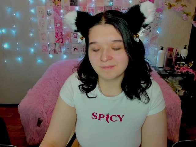 Acid-Kate's BongaCams show and profile