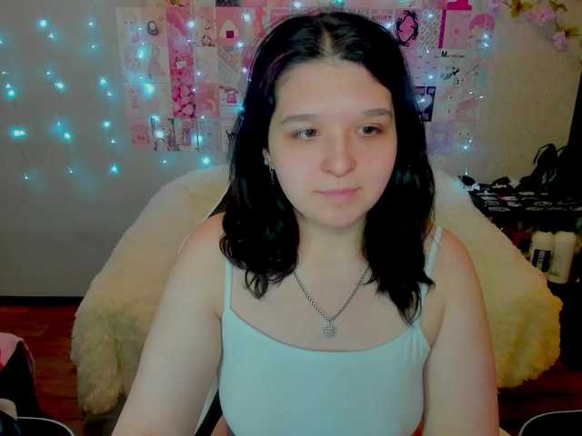 Acid-Kate's BongaCams show and profile