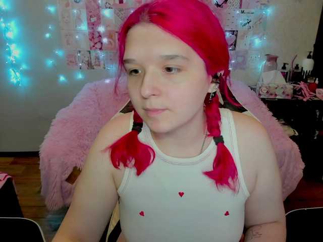 Acid-Kate's BongaCams show and profile