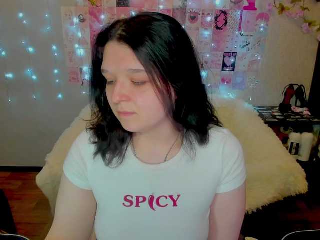 Acid-Kate's BongaCams show and profile