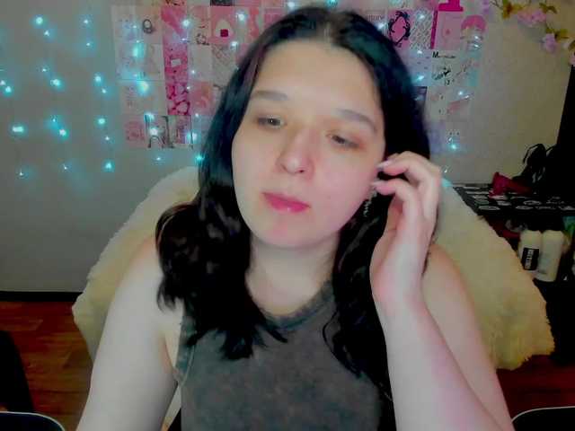 Acid-Kate's BongaCams show and profile