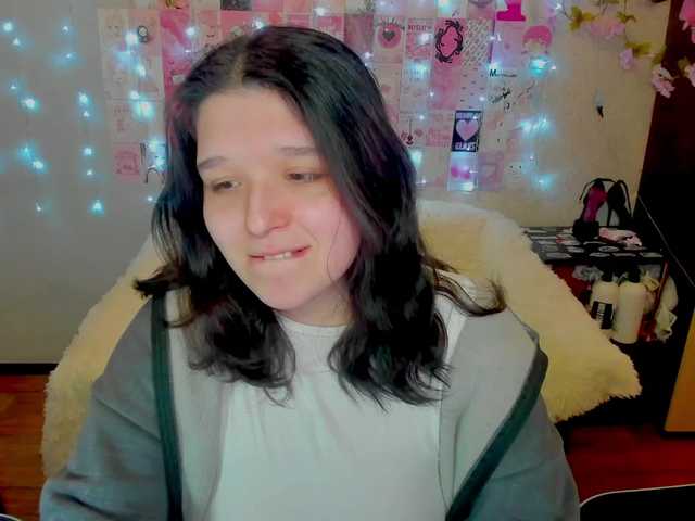 Acid-Kate's BongaCams show and profile