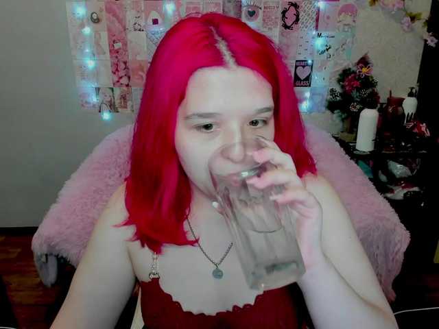 Acid-Kate's BongaCams show and profile