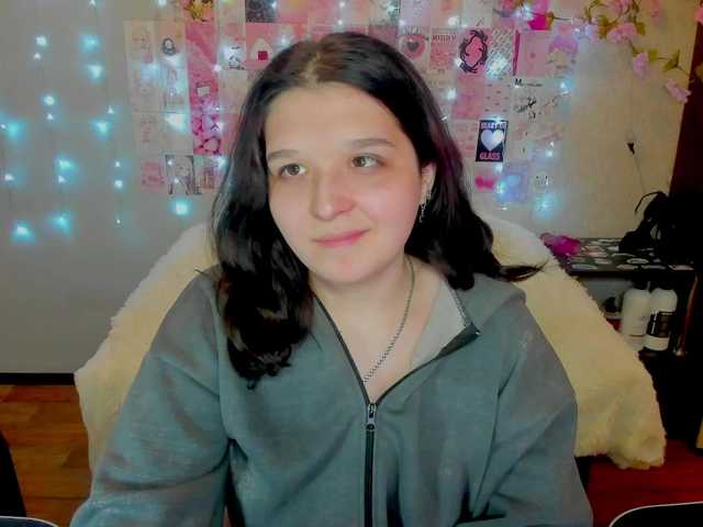 Acid-Kate's BongaCams show and profile