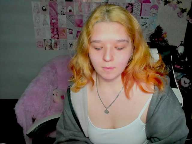 Acid-Kate's BongaCams show and profile