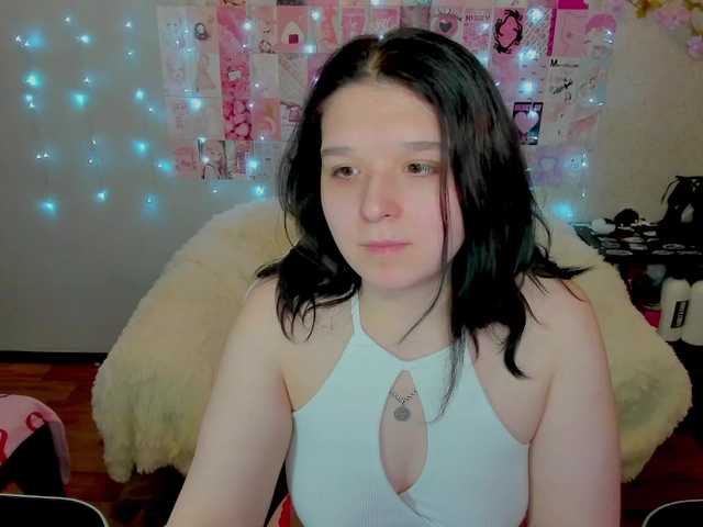 Acid-Kate's BongaCams show and profile