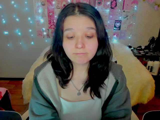 Acid-Kate's BongaCams show and profile