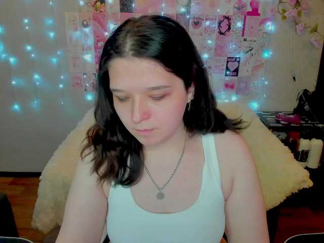 Acid-Kate's BongaCams show and profile