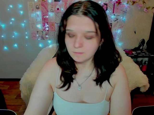 Acid-Kate's BongaCams show and profile