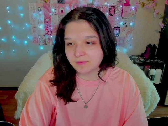 Acid-Kate's BongaCams show and profile