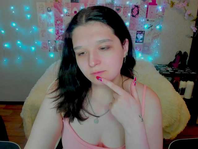 Acid-Kate's BongaCams show and profile