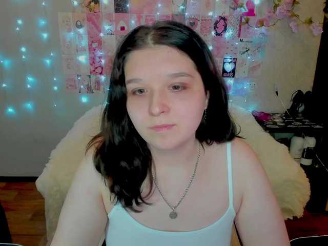 Acid-Kate's BongaCams show and profile