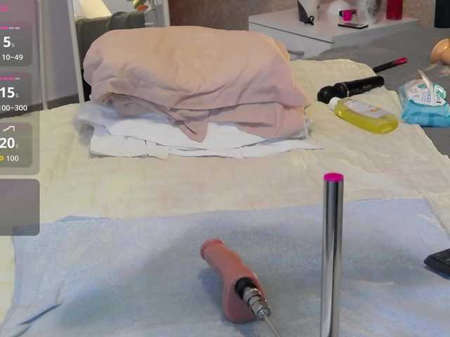 RubbiDark's BongaCams show and profile