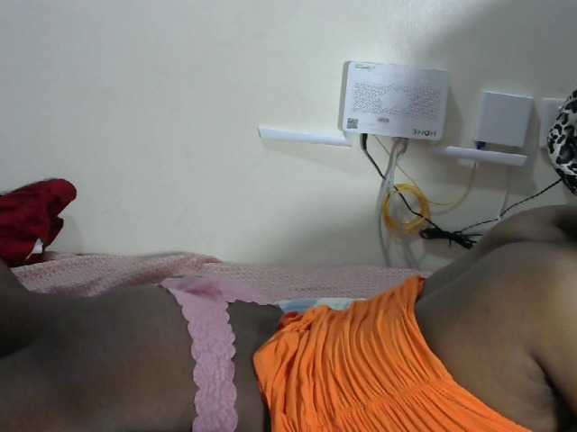 Lovelyacce on BongaCams