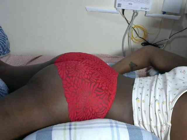 Lovelyacce webcam
