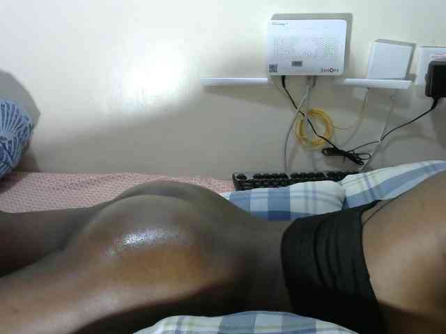 Lovelyacce webcam