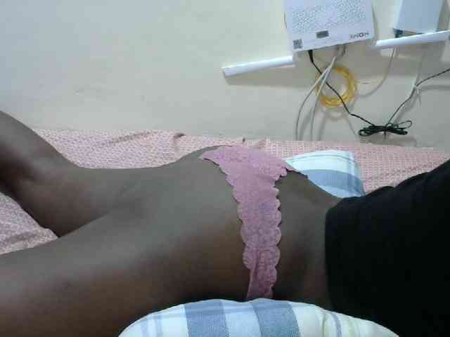 Lovelyacce webcam