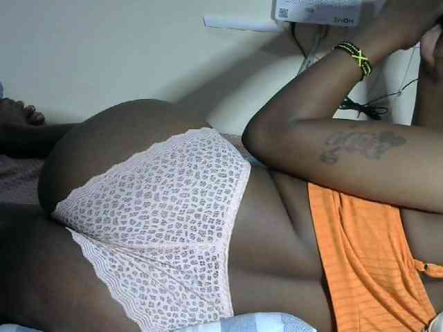 Lovelyacce webcam