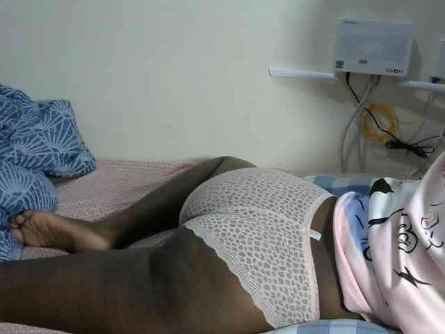 Lovelyacce webcam
