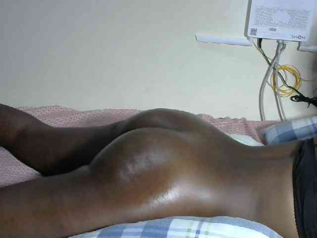 Lovelyacce webcam