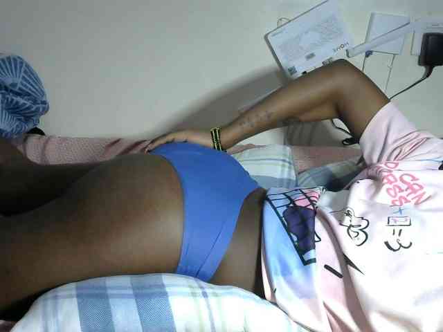 Lovelyacce webcam