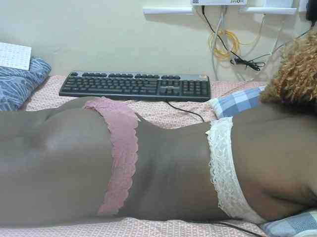 Lovelyacce webcam