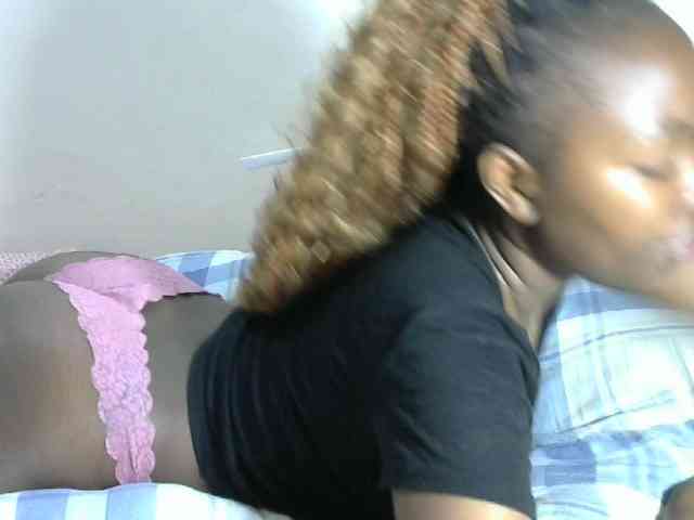 Lovelyacce webcam