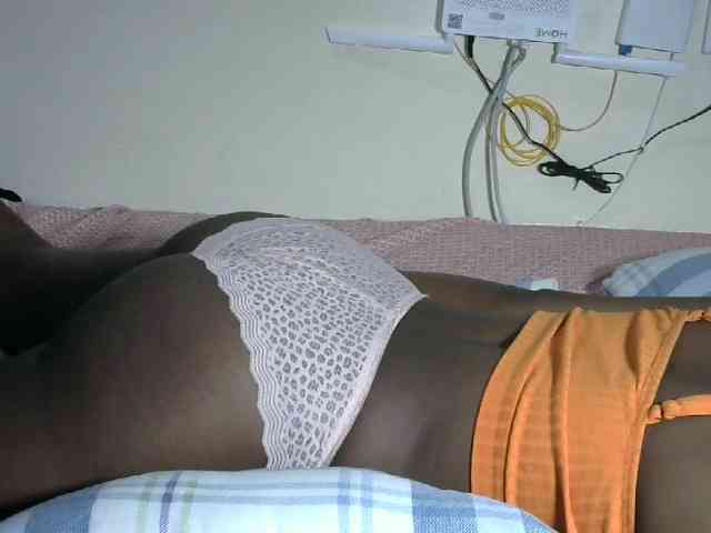 Lovelyacce webcam