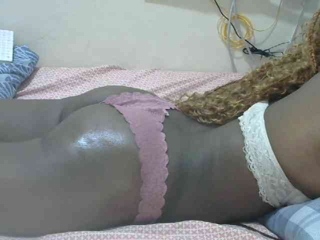 Lovelyacce webcam