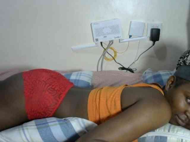 Lovelyacce webcam