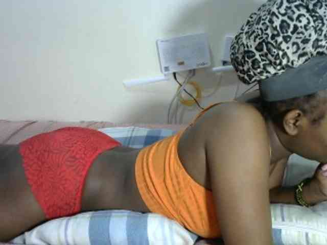 Lovelyacce webcam