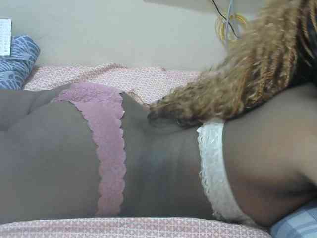 Lovelyacce webcam