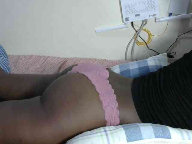 Lovelyacce webcam
