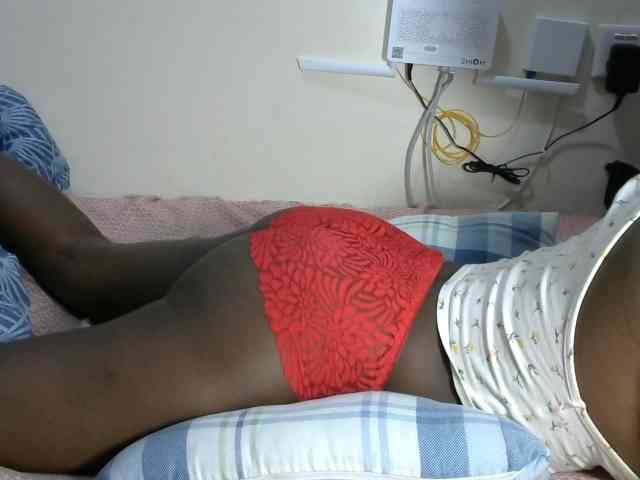Lovelyacce webcam