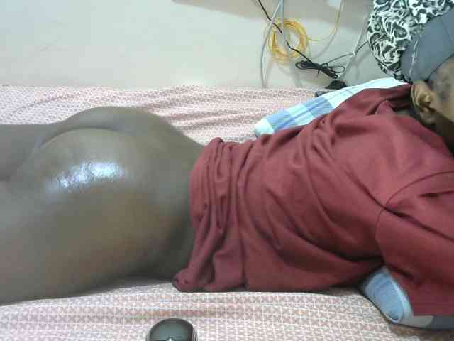 Lovelyacce webcam