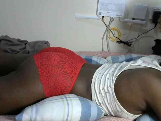 Lovelyacce webcam