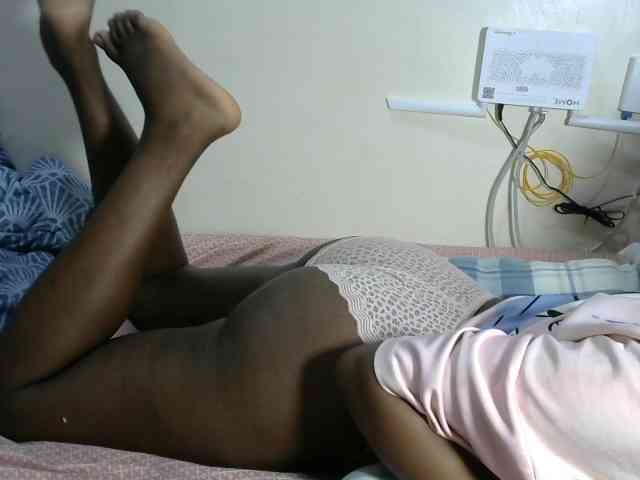 Lovelyacce webcam